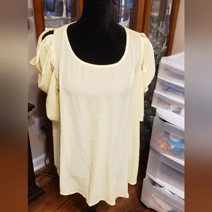 New womens yellow Bluheaven top look in description for size
